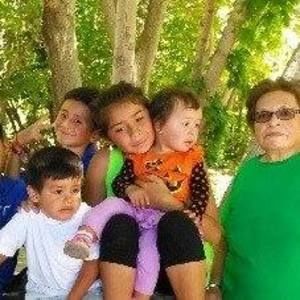 Meet your Posher, Ana